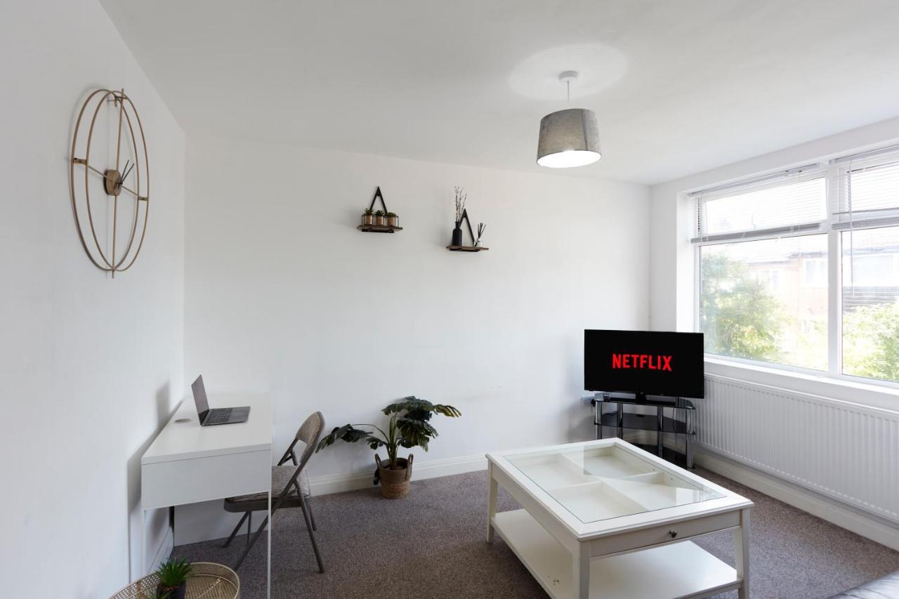 Spacious Home Close To City Centre Location Leeds  Zewnętrze zdjęcie