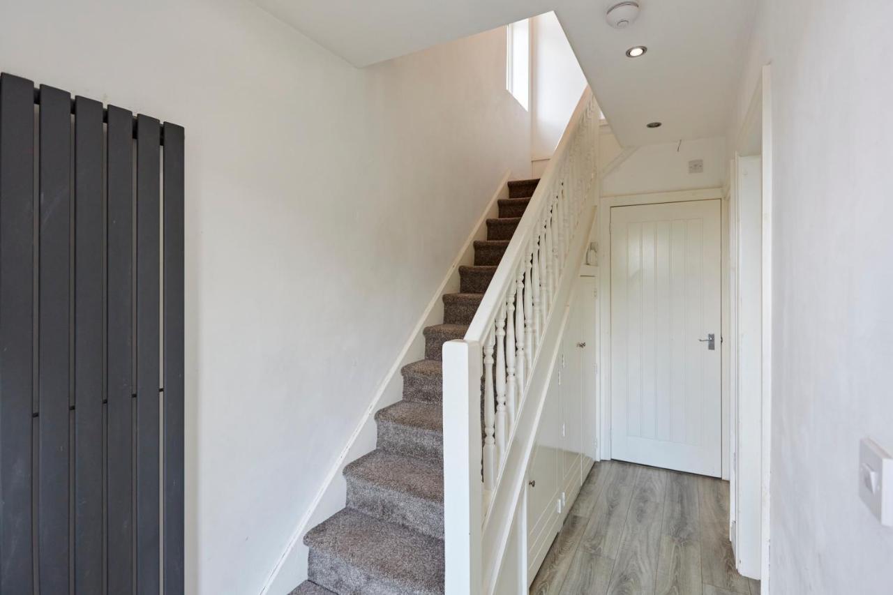Spacious Home Close To City Centre Location Leeds  Zewnętrze zdjęcie
